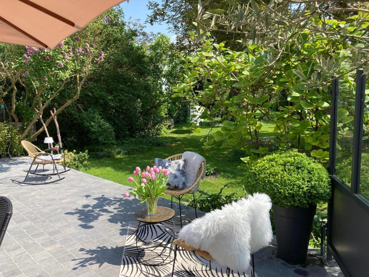 Les Berges Hotel Bourbourg Exterior foto