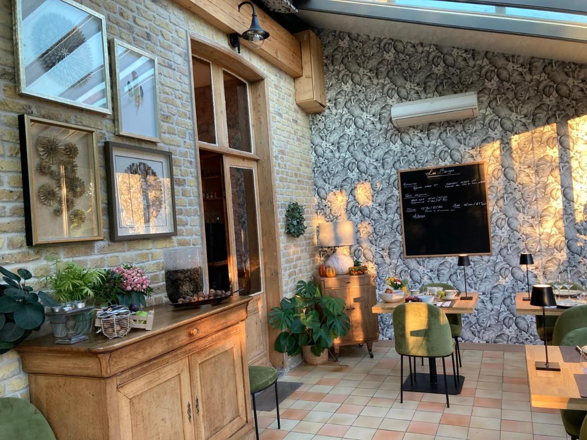 Les Berges Hotel Bourbourg Exterior foto